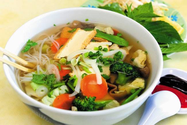 Tinh Tam Trai | restaurant | 3255 Rutherford Road #10, Concord, ON L4K 5Y5, Canada | 9057389692 OR +1 905-738-9692