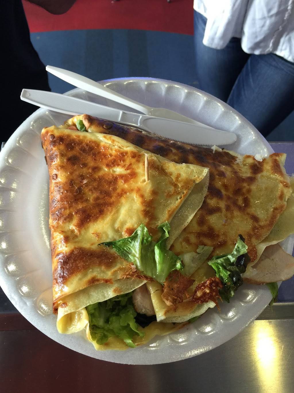 Yogurtown Cafe | restaurant | 1499 E Osceola Pkwy, Kissimmee, FL 34744, USA | 4075728077 OR +1 407-572-8077