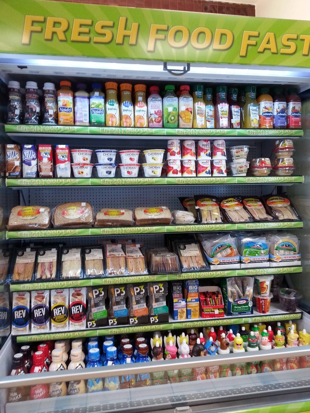 Peak Mart Car Wash | bakery | 9010 W Flamingo Rd, Las Vegas, NV 89147, USA | 7022338061 OR +1 702-233-8061