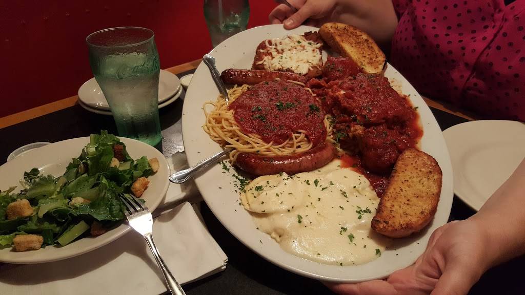 Spaghetti Warehouse | restaurant | 36 W 5th St, Dayton, OH 45402, USA | 9374613913 OR +1 937-461-3913