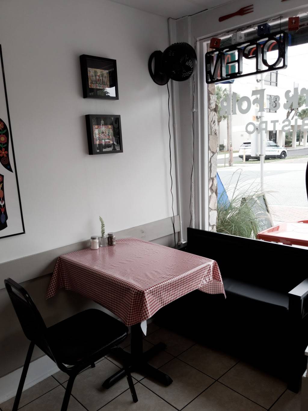 Fork & Folk Bistro | restaurant | 115 W Center Ave, Sebring, FL 33870, USA | 8634515438 OR +1 863-451-5438