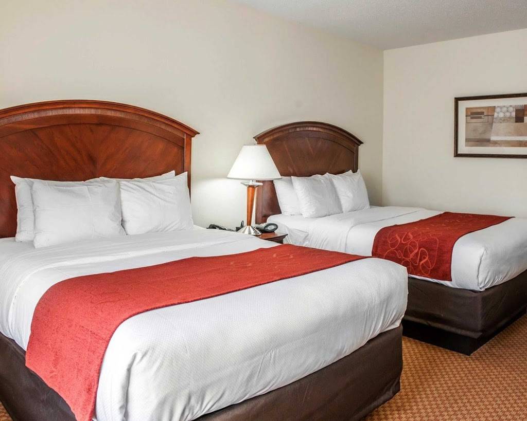 Comfort Suites near Indianapolis Airport | restaurant | 2750 Fortune Cir W, Indianapolis, IN 46241, USA | 3174810700 OR +1 317-481-0700