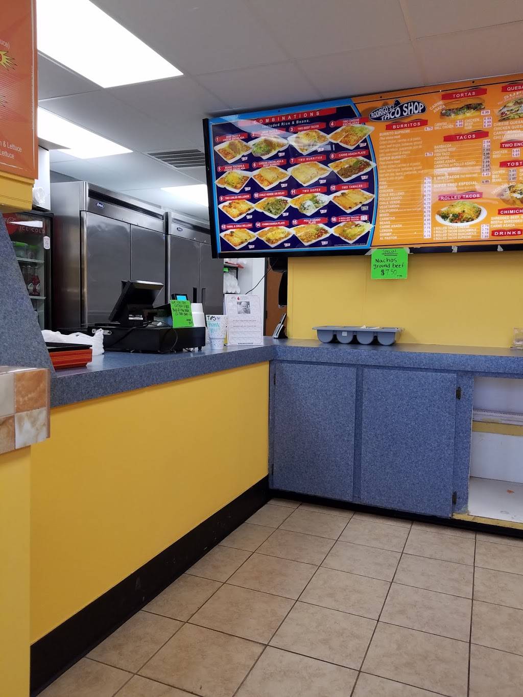 Rodrigos Taco Shop | restaurant | 1715 Southwest Blvd, Tulsa, OK 74107, USA | 9187940747 OR +1 918-794-0747