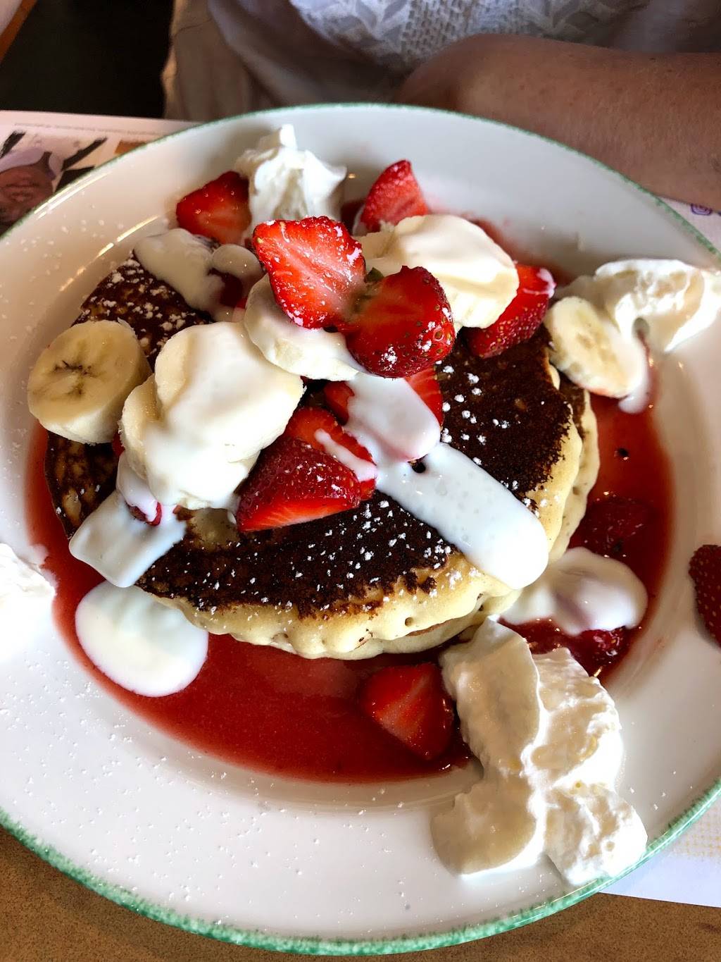 Cora Breakfast and Lunch | restaurant | 3051 Boulevard de la Concorde E, Laval, QC H7E 2C1, Canada | 4506611134 OR +1 450-661-1134