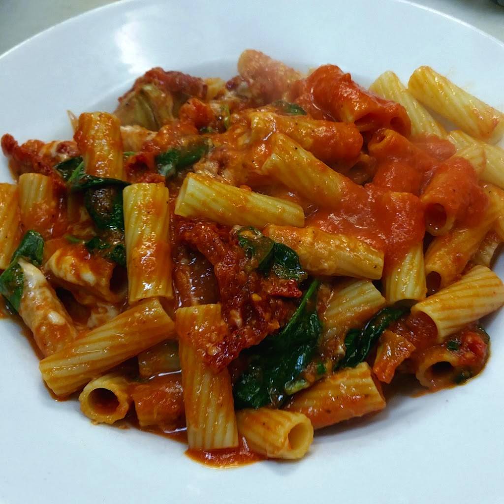 Marys Pizza and Pasta | restaurant | 876 Connetquot Ave, Islip Terrace, NY 11752, USA | 6312771590 OR +1 631-277-1590