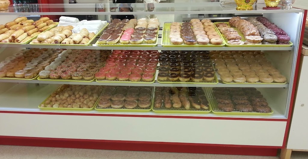 5 STAR DONUTS AND DELI | restaurant | 518 Main St, Lovington, NM 88260, USA | 5753960061 OR +1 575-396-0061