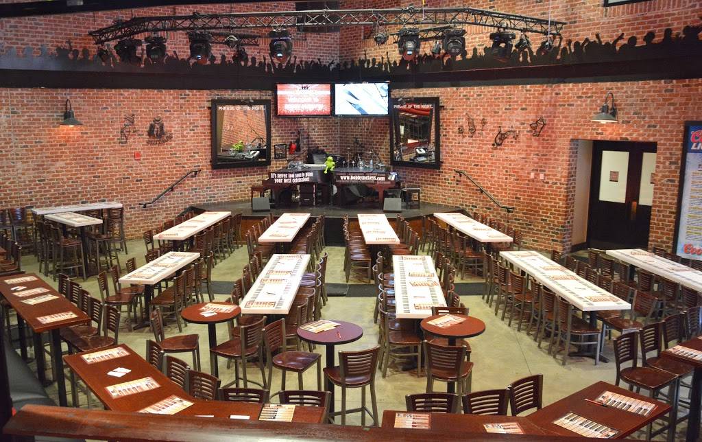 Bobby McKeys Dueling Piano Bar | night club | 172 Fleet St, National Harbor, MD 20745, USA | 3016022209 OR +1 301-602-2209