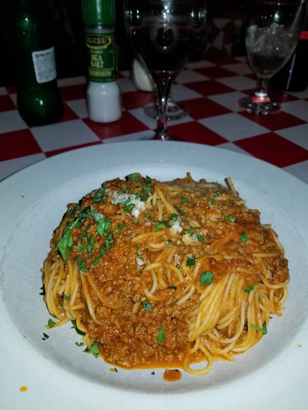 Two Brothers Pizzeria & Restaurant | restaurant | 13740 SW 84th St, Miami, FL 33183, USA | 3054037552 OR +1 305-403-7552