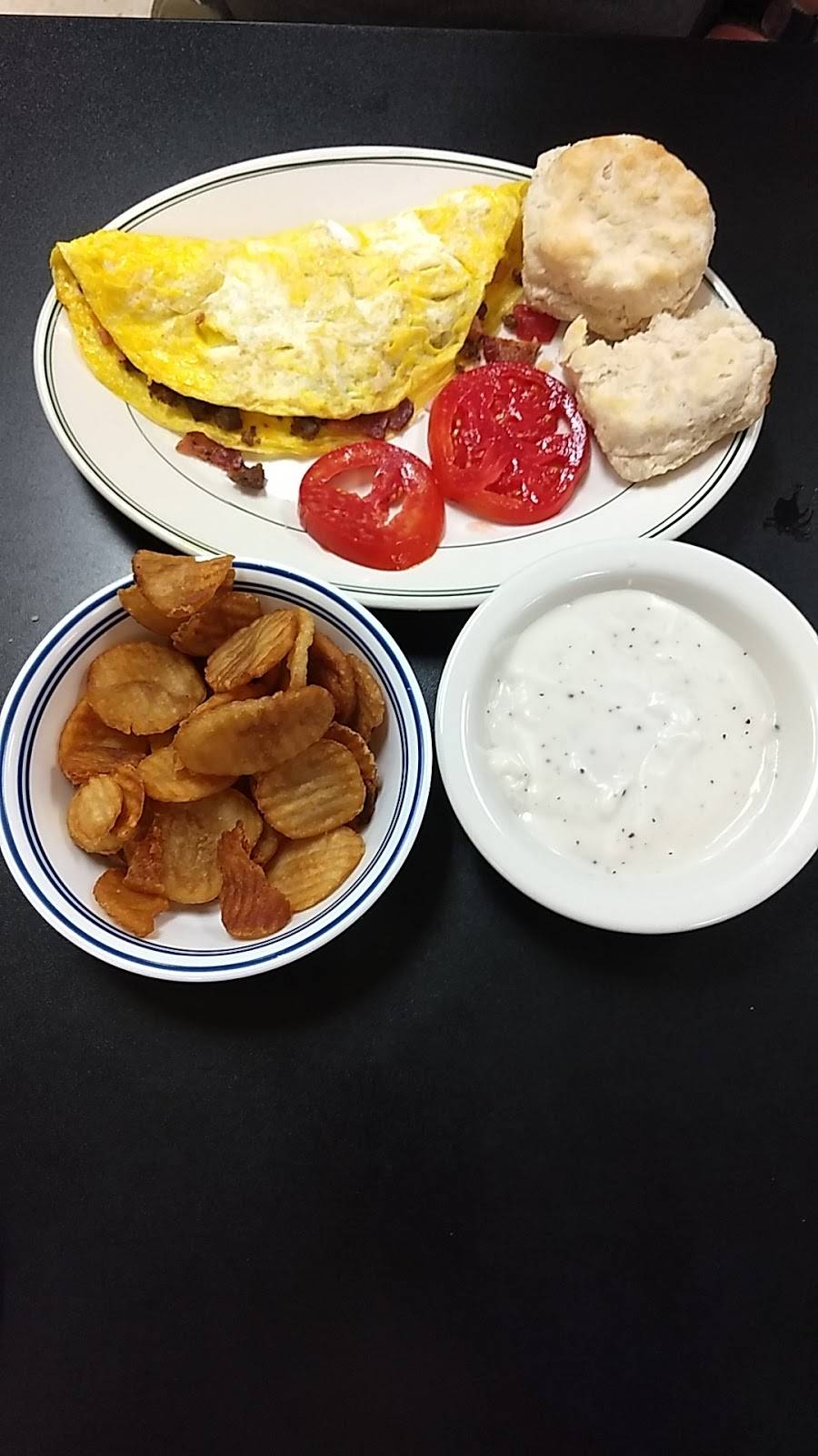 Damrons Restaurant | restaurant | 714 E Lincoln St, Tullahoma, TN 37388, USA | 9314540010 OR +1 931-454-0010