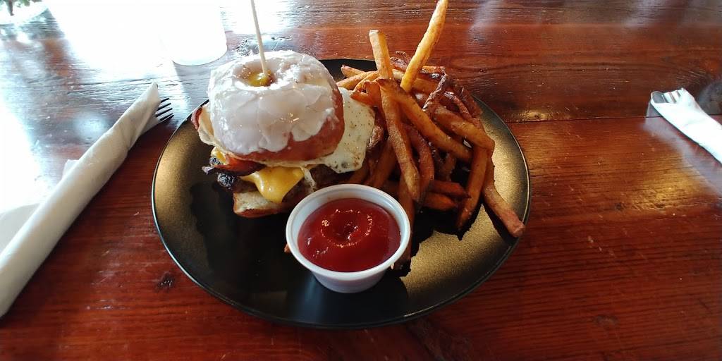 Golden Brown & Delicious | restaurant | 1269 Pendleton St, Greenville, SC 29611, USA | 8642309455 OR +1 864-230-9455