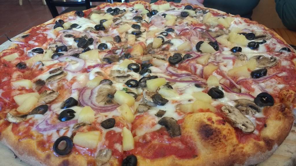 Napa Valley Pizza & Pasta | restaurant | 2278 Newport Blvd, Costa Mesa, CA 92627, USA | 9495747522 OR +1 949-574-7522