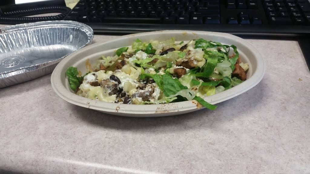 Chipotle Mexican Grill | restaurant | 599 Northtown Dr NE Ste 500, Blaine, MN 55434, USA | 7632520016 OR +1 763-252-0016