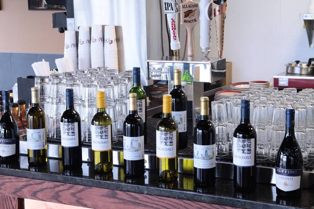 Bricks Wood Fired Pizza - Naperville | restaurant | 1763 Freedom Dr, Naperville, IL 60563, USA | 6307996860 OR +1 630-799-6860