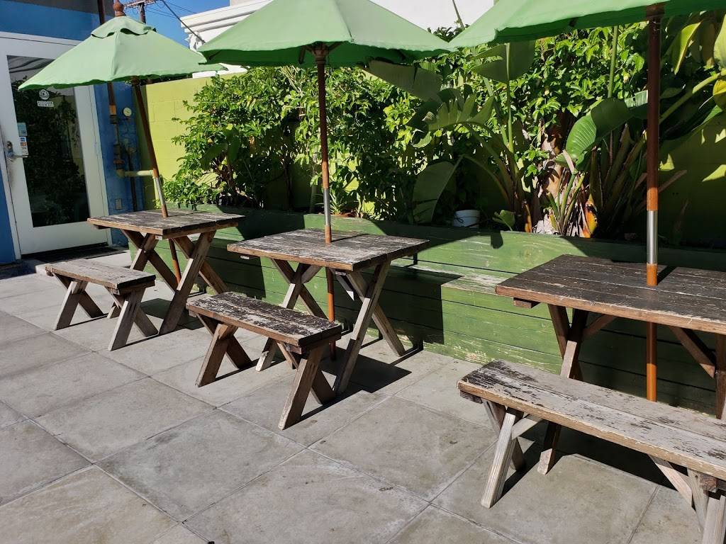 Natureba Brazilian Juice Bar | meal takeaway | 2415 Artesia Blvd, Redondo Beach, CA 90278, USA | 3105974517 OR +1 310-597-4517