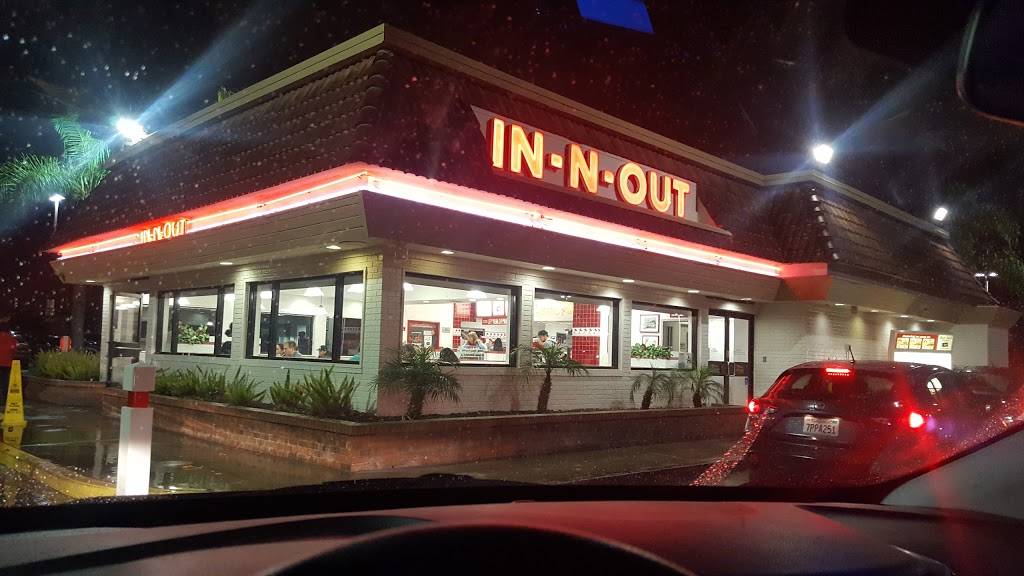 In-N-Out Burger | restaurant | 1371 Grand Ave, Covina, CA 91724, USA | 8007861000 OR +1 800-786-1000
