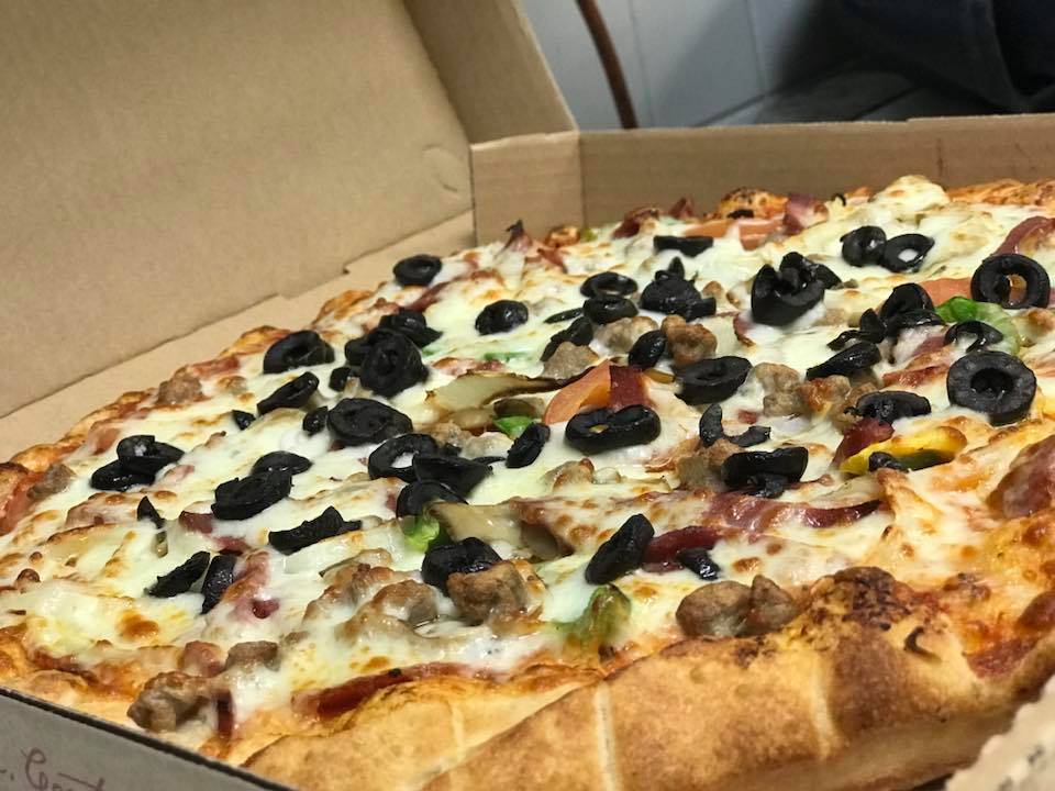 Muncheese colonial heights | restaurant | 17200 Jefferson Davis Hwy, Colonial Heights, VA 23834, USA | 8046619678 OR +1 804-661-9678