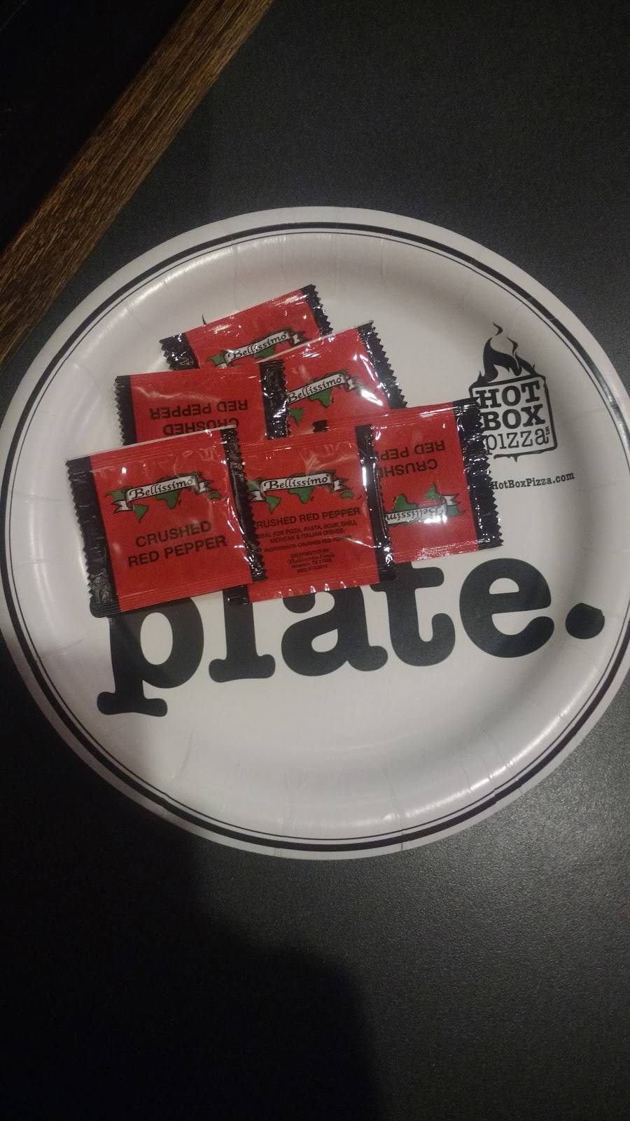 HotBox Pizza | meal delivery | 30 E Georgia St, Indianapolis, IN 46204, USA | 3176566000 OR +1 317-656-6000