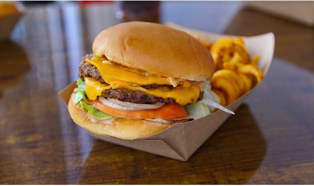 VOWburger | restaurant | 519 N Fairfax Ave, Los Angeles, CA 90036, USA | 3238799925 OR +1 323-879-9925