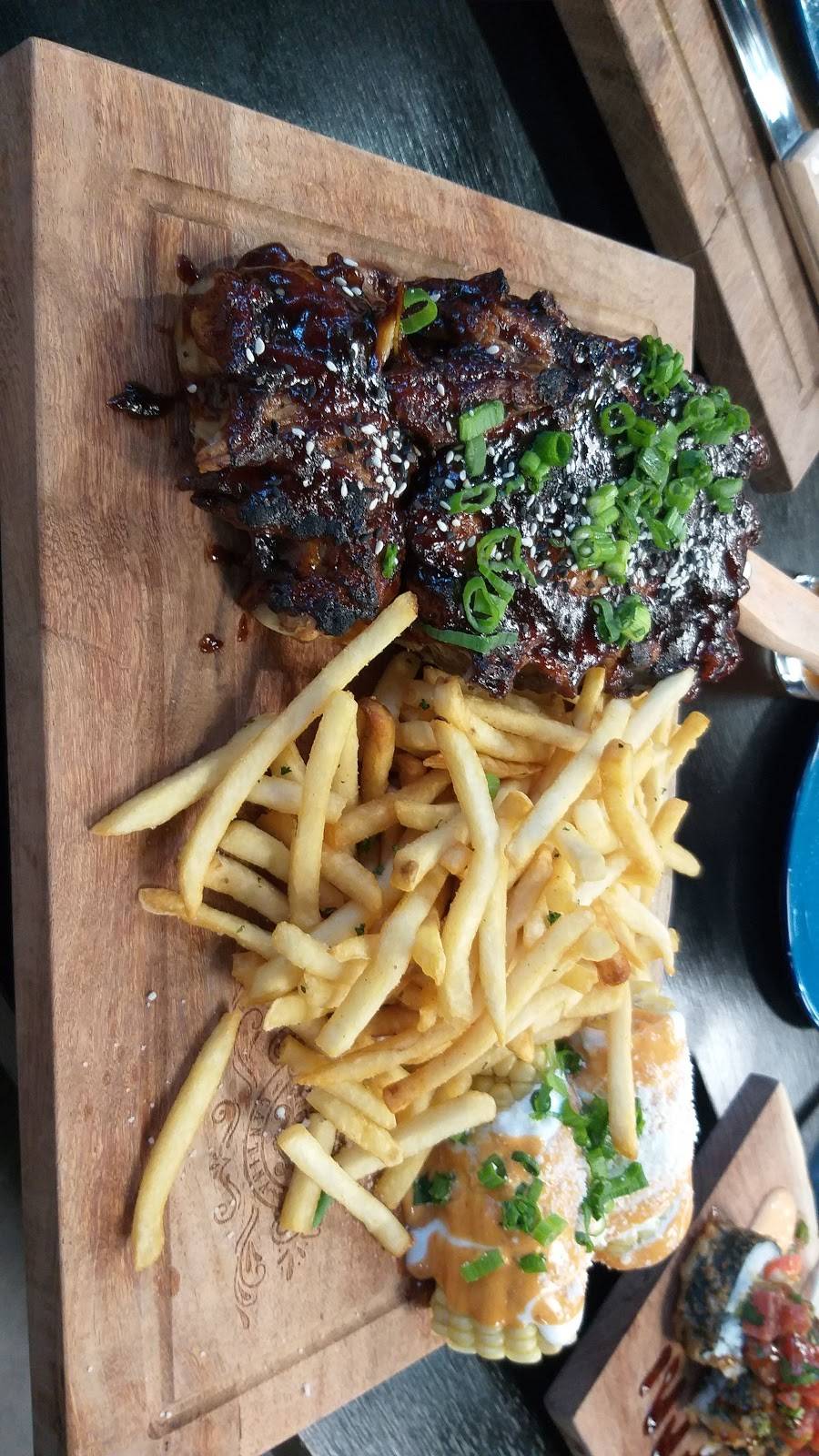 Compadres Cantina | restaurant | 2250 S Euclid Ave ste E, Ontario, CA 91762, USA | 9094581149 OR +1 909-458-1149