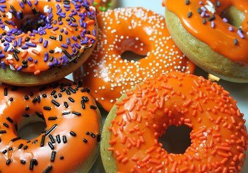 Yum Yum Donuts | cafe | 10426 Whittier Blvd, Whittier, CA 90606, USA | 5626999266 OR +1 562-699-9266
