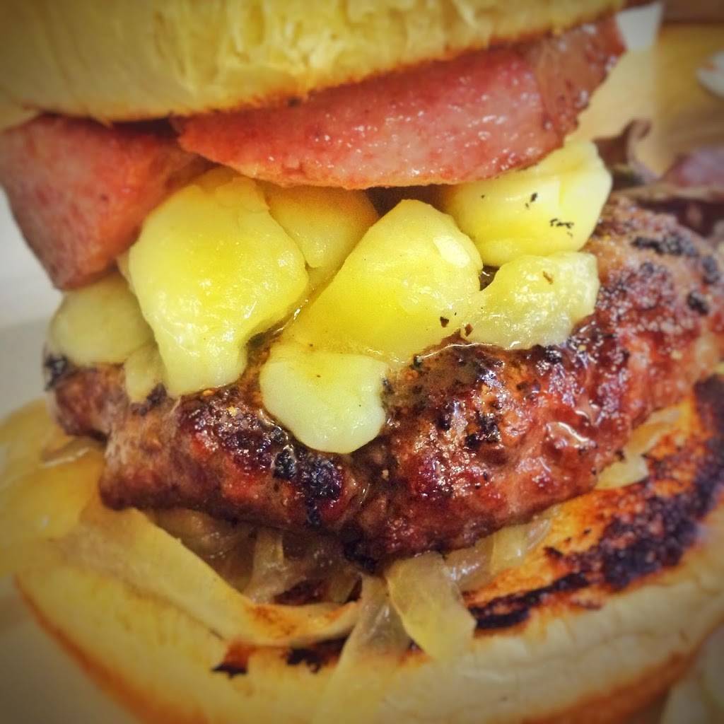 Pondis Restaurant & Bar | restaurant | 8954 OH-45, Lisbon, OH 44432, USA | 3304240334 OR +1 330-424-0334