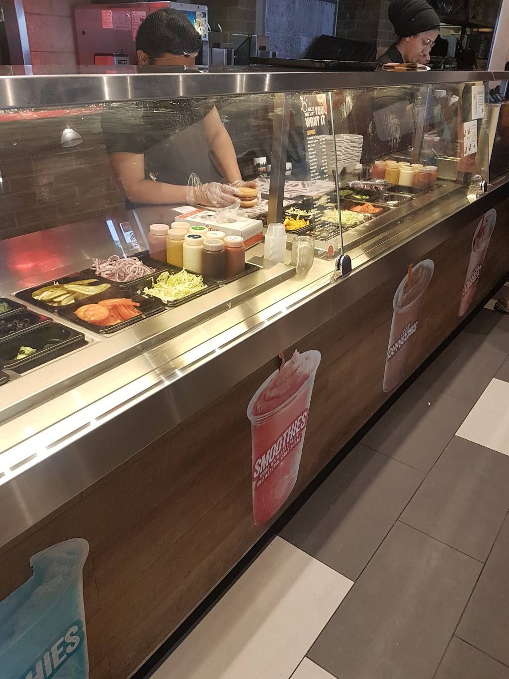 Harveys | restaurant | 853 Milner Ave, Toronto, ON M1B 5N6, Canada | 4162832460 OR +1 416-283-2460