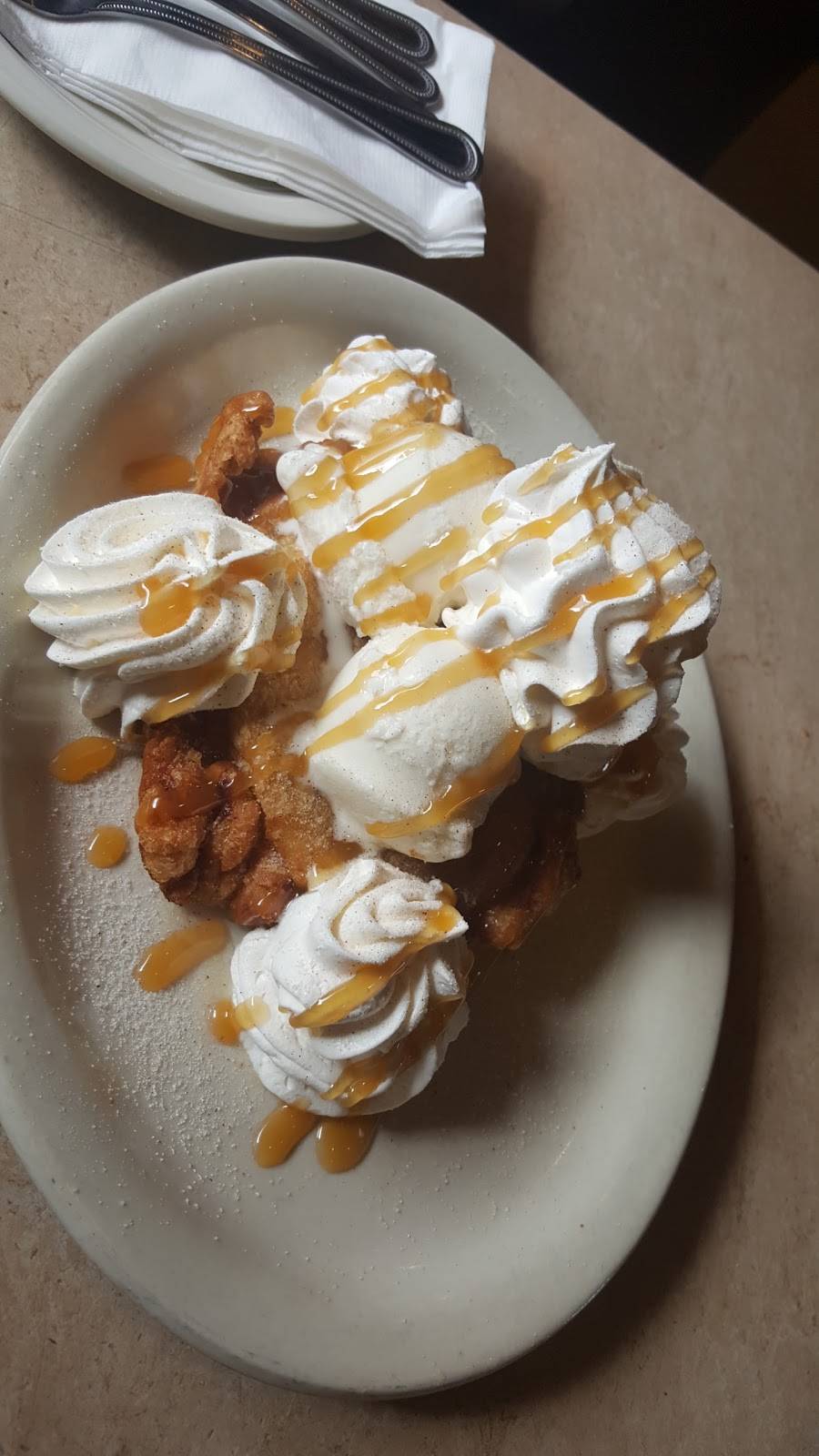 Montereys Little Mexico | restaurant | 602 Dalworth St, Grand Prairie, TX 75050, USA | 9726421237 OR +1 972-642-1237