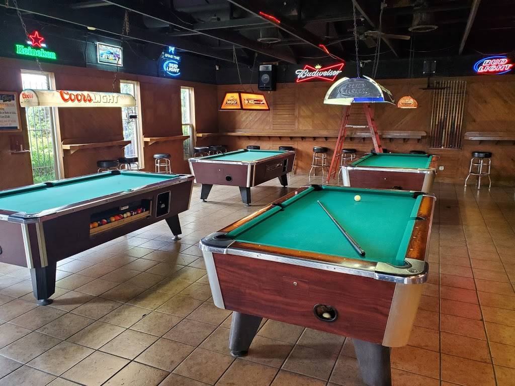 Eves Pizza | restaurant | 1670 S 17th St, Louisville, KY 40210, USA | 5022904743 OR +1 502-290-4743