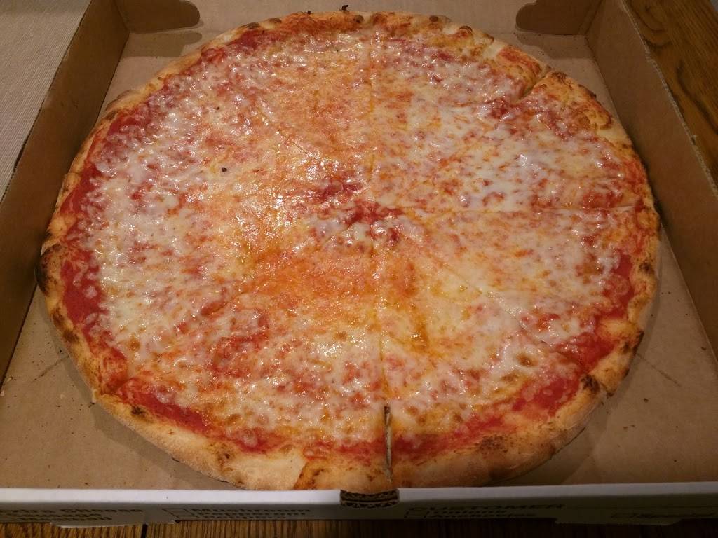 Lombardis Pizza | restaurant | 115 Park St, Vienna, VA 22180, USA | 7032425901 OR +1 703-242-5901