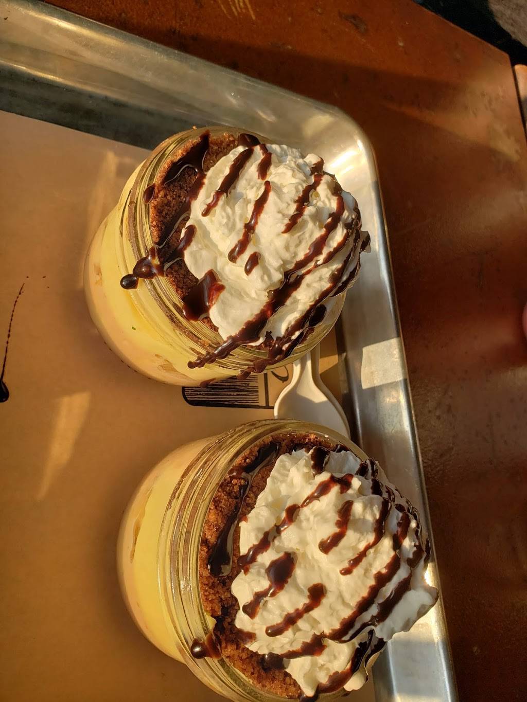 Cherry Street Bar-B-Que | restaurant | 275 Cherry St, Toronto, ON M5A 3L3, Canada | 4164615111 OR +1 416-461-5111