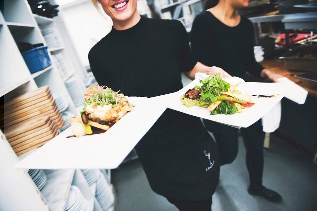 Restaurant LEmpanaché | restaurant | 17000 Ave des Golfeurs, Saint-Hyacinthe, QC J2T 0C6, Canada | 4507730021 OR +1 450-773-0021