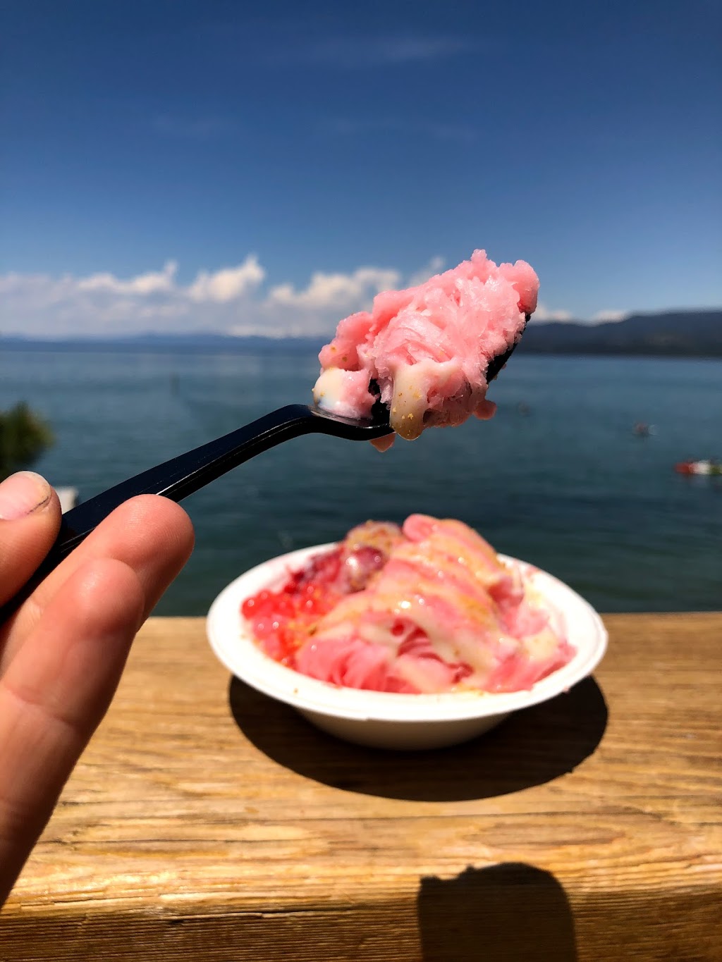 Tessies Beach Bites | meal takeaway | 1004 Lakeview Ave, South Lake Tahoe, CA 96150, USA | 7143905294 OR +1 714-390-5294