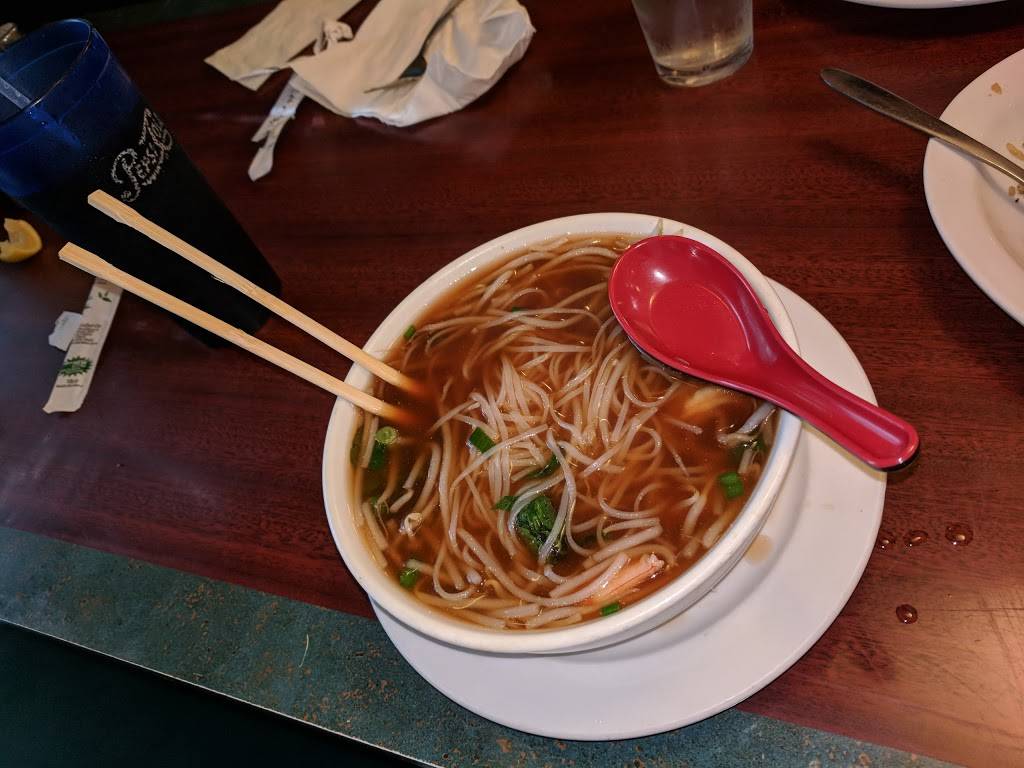 Wok In | restaurant | 7530 E Main St, Mesa, AZ 85207, USA | 4808306868 OR +1 480-830-6868