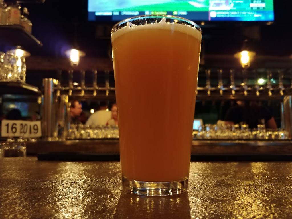 Bronx Tavern | restaurant | 3503, 780 E 133rd St, Bronx, NY 10454, USA | 7182922108 OR +1 718-292-2108