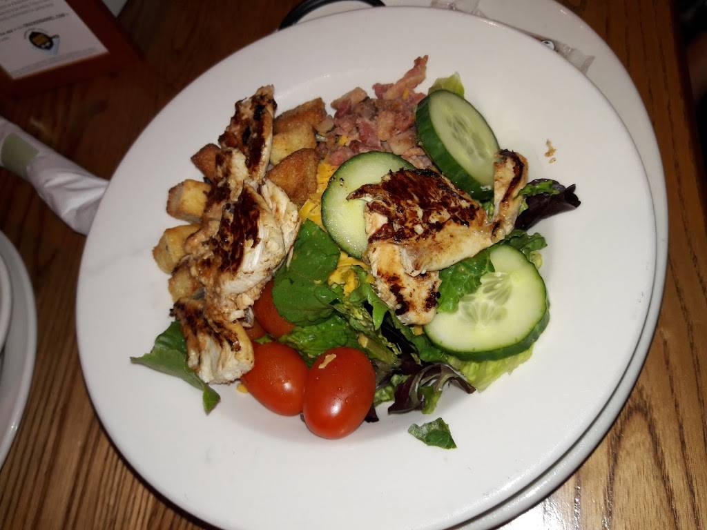 Cracker Barrel Old Country Store | restaurant | 4340 Kenowa Ave, Grandville, MI 49418, USA | 6164577219 OR +1 616-457-7219