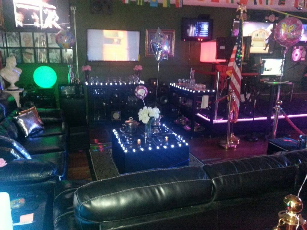As Karaoke Bar | night club | 8751 N Milwaukee Ave, Niles, IL 60714, USA | 2245347158 OR +1 224-534-7158