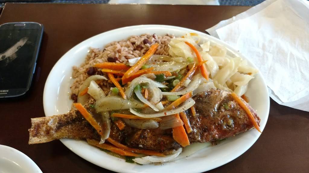 Caribbean Plate | restaurant | 133 E Annandale Rd, Falls Church, VA 22046, USA | 7039428580 OR +1 703-942-8580