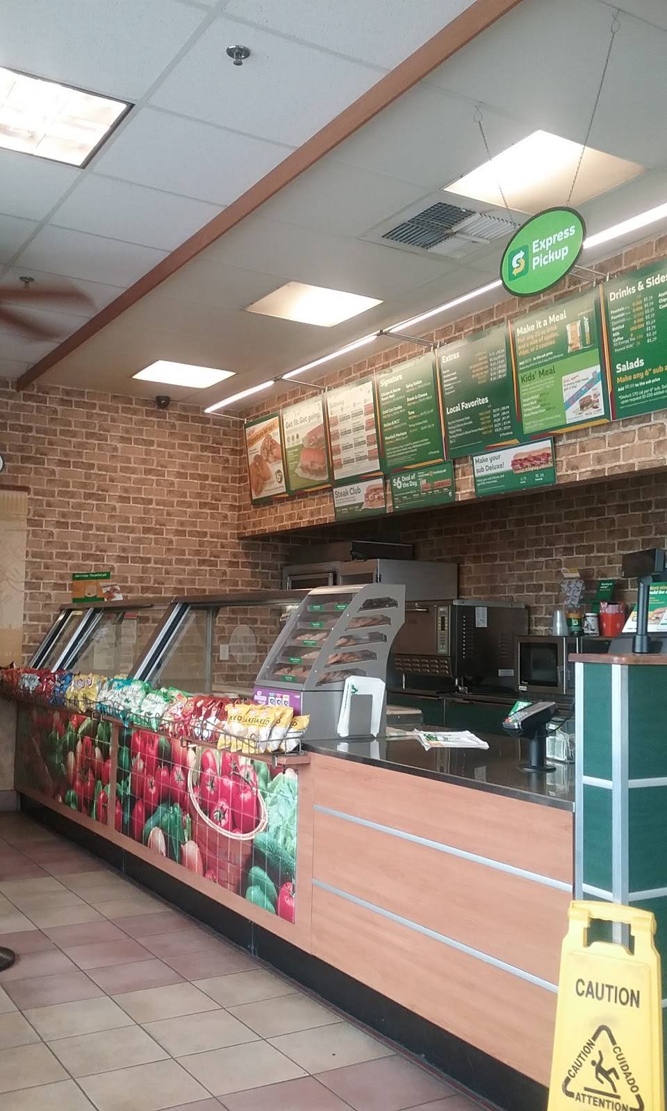 Subway | restaurant | 130 12th St, Marysville, CA 95901, USA | 5307439920 OR +1 530-743-9920