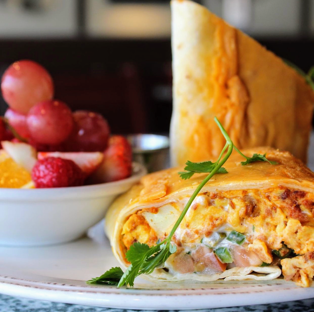 West Coast Grill | restaurant | 8311 Lincoln Blvd, Los Angeles, CA 90045, USA | 3106707427 OR +1 310-670-7427