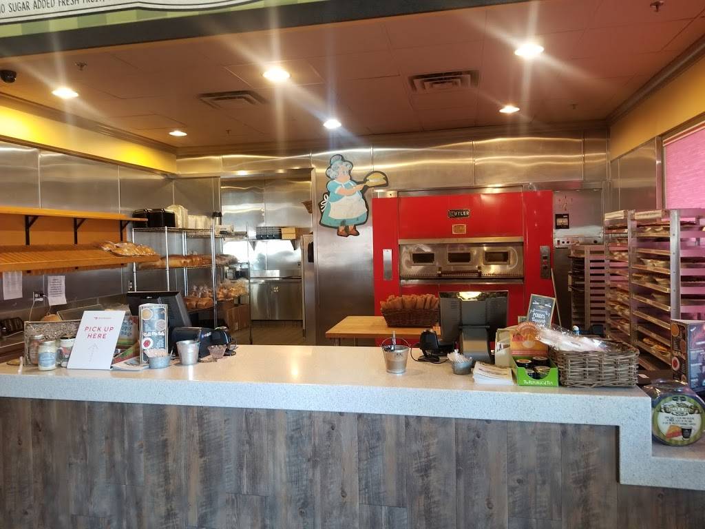 Pollys Pies Restaurant & Bakery | bakery | 4680 E Los Coyotes Diagonal, Long Beach, CA 90815, USA | 5625976076 OR +1 562-597-6076