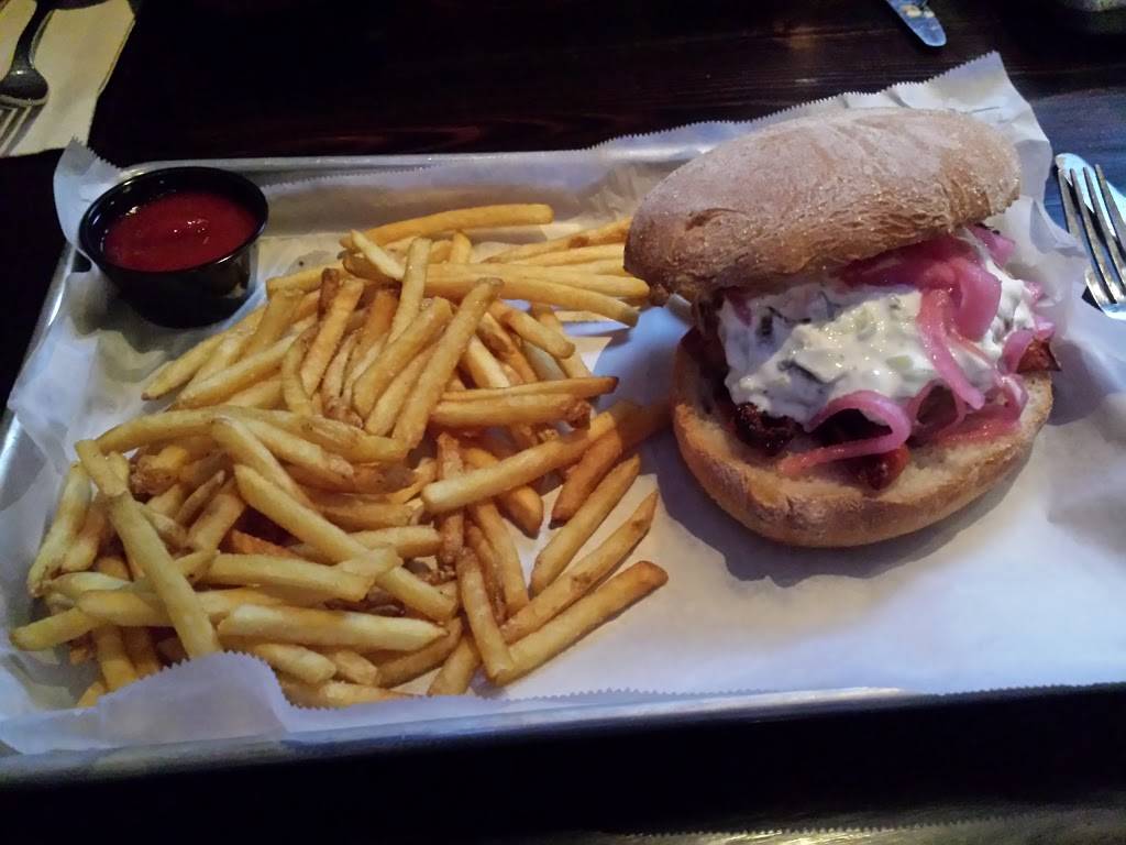 Gaslight | restaurant | 33 1st Ave, Atlantic Highlands, NJ 07716, USA | 7322918333 OR +1 732-291-8333