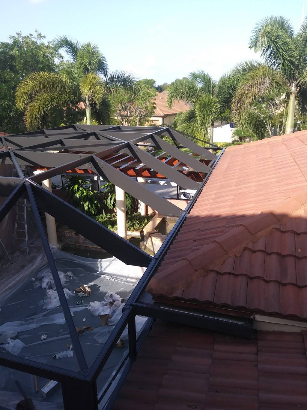 Starbucks | cafe | 10010 University Plaza Dr #100, Fort Myers, FL 33913, USA | 2394379214 OR +1 239-437-9214