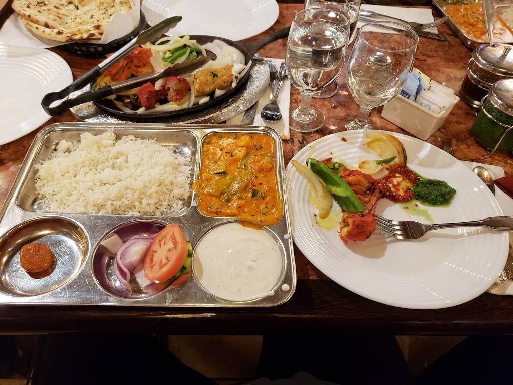 Mantra Indian Cuisine | restaurant | 712 N Main St, Corona, CA 92880, USA | 9517399401 OR +1 951-739-9401