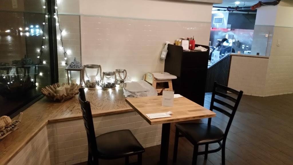 Gyro Gyro | restaurant | 2 N Central Ave, Hartsdale, NY 10530, USA | 9144379574 OR +1 914-437-9574