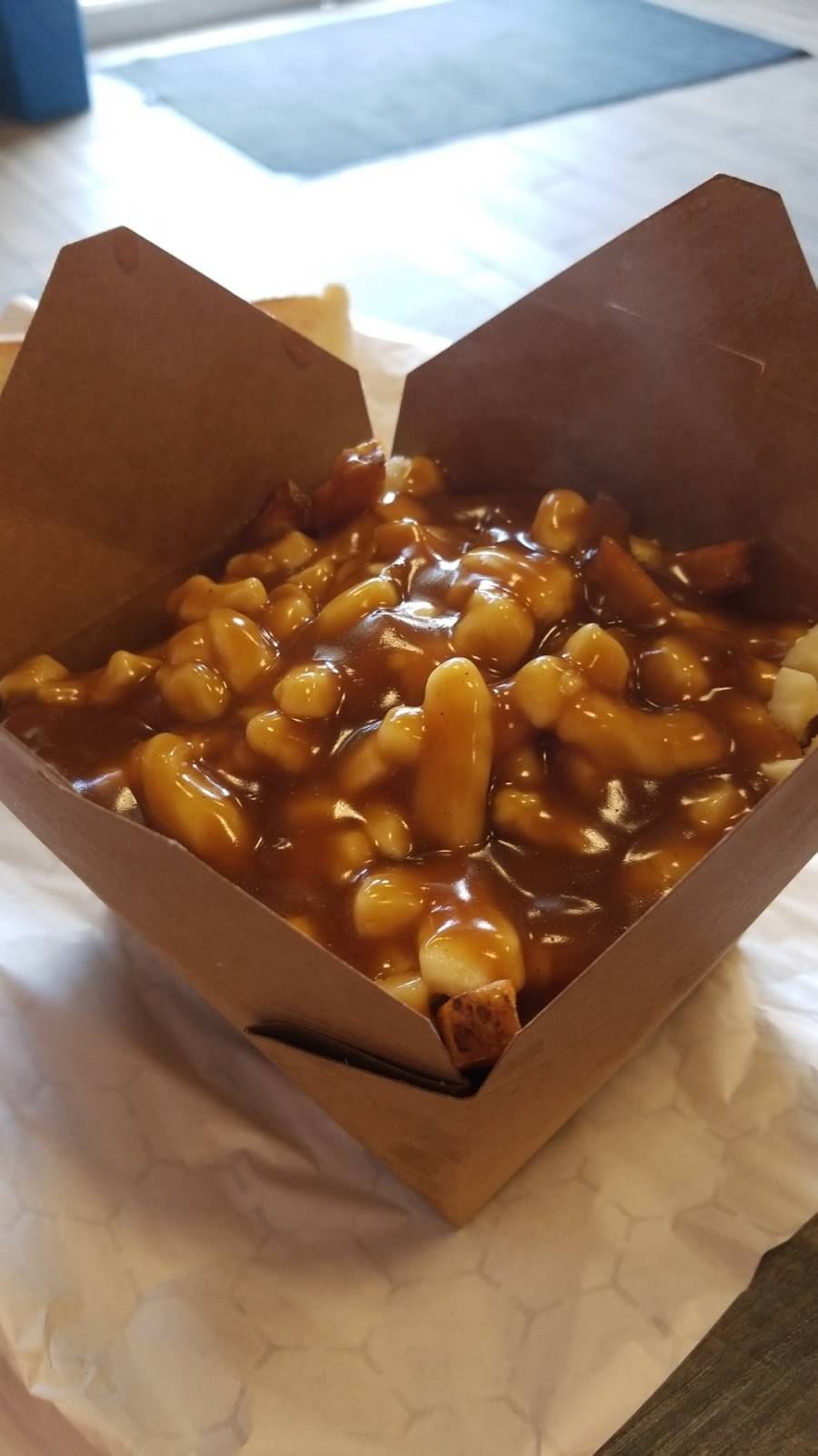 Philthy Phillys | restaurant | 15480 Bayview Ave, Aurora, ON L4G 7J1, Canada | 9055037888 OR +1 905-503-7888