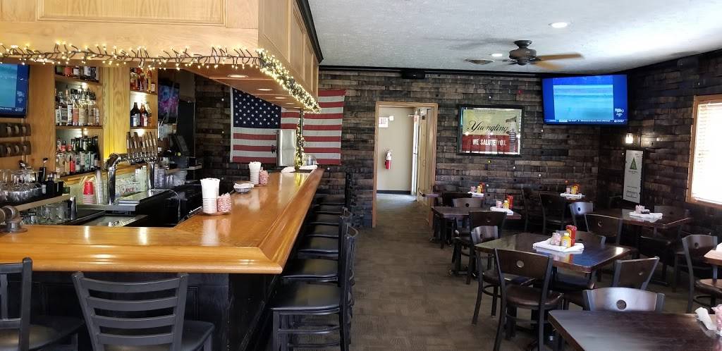 Big Lug Country Pub | restaurant | 250 W Reformatory Rd, Pendleton, IN 46064, USA | 7652219954 OR +1 765-221-9954