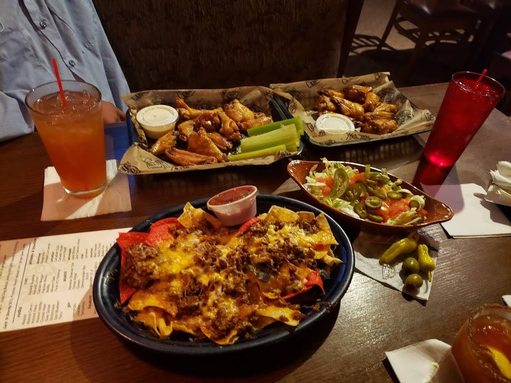 Draft House | restaurant | 12449 Old U.S. 27, Dewitt, MI 48820, USA | 5176695206 OR +1 517-669-5206