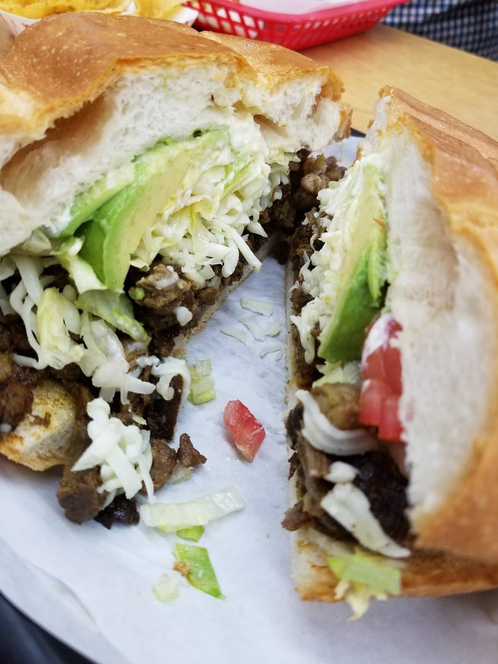 Guanajuato Rockford | restaurant | 519 Marchesano Dr, Rockford, IL 61102, USA | 8159646829 OR +1 815-964-6829