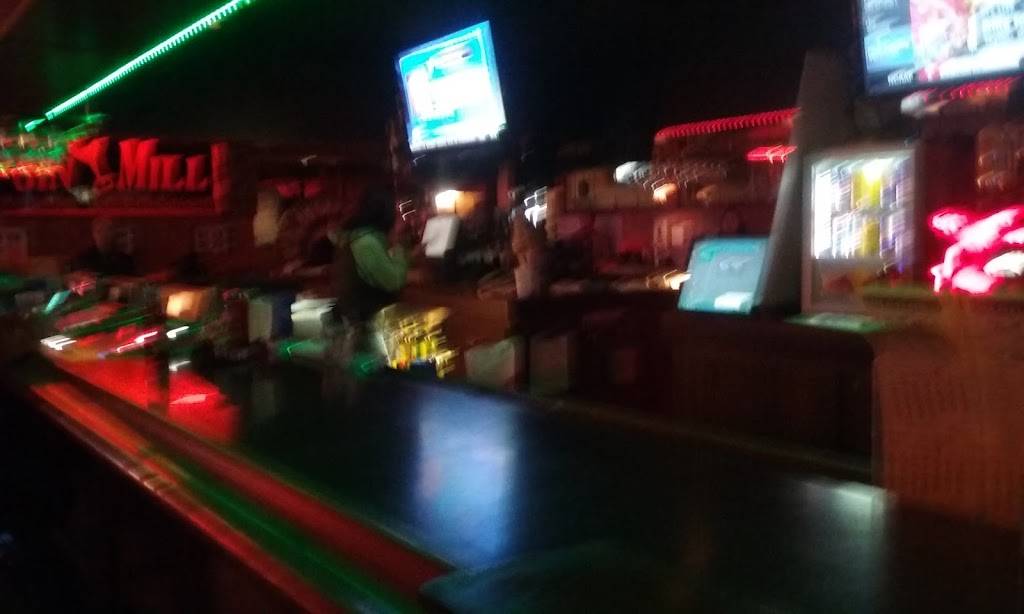 Gin Mill | restaurant | 2561 Windmill Pkwy, Henderson, NV 89074, USA | 7023857568 OR +1 702-385-7568