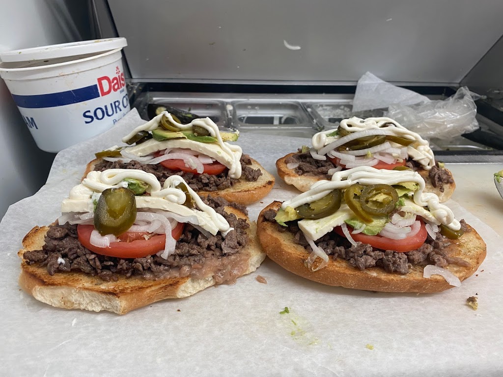 Los Reyes Del Taco | restaurant | 336 Gunnery Rd S, Lehigh Acres, FL 33973, USA | 2398515780 OR +1 239-851-5780